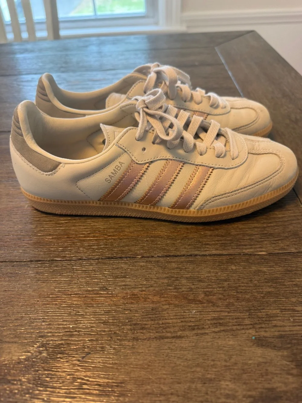 Women’s Adidas Sambas
